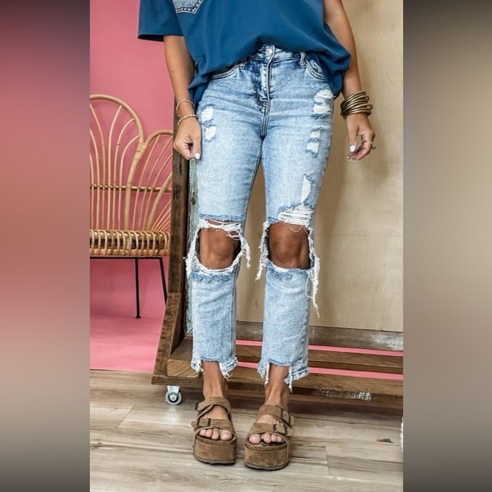 Distressed Jeans Cropped Light Blue Size 29 Jeans New